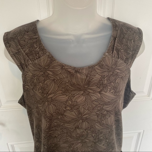 Merrell Top - Picture 6 of 10